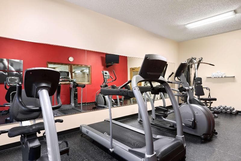 Country Inn & Suites by Radisson, Kearney, NE 2