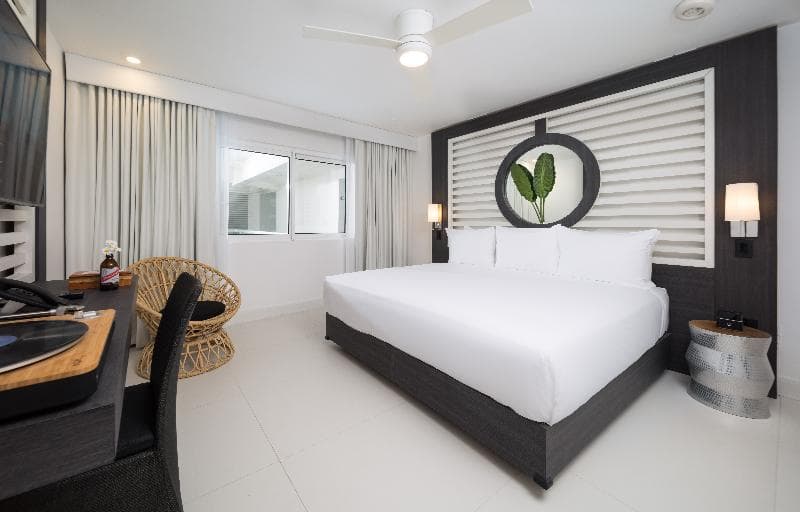 S Hotel Jamaica (Adults only) 3