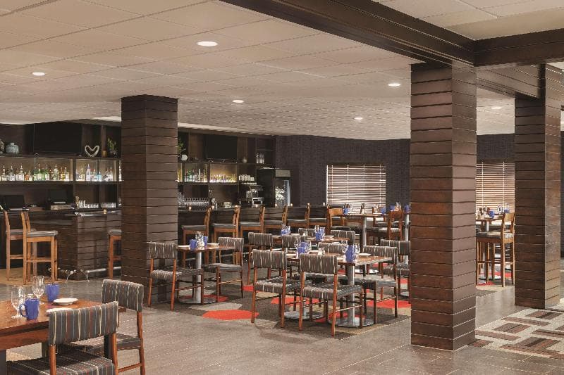 Radisson Hotel Oklahoma City Airport 5