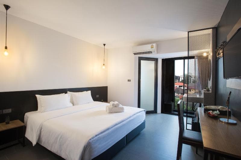 9 5 Hotel 5
