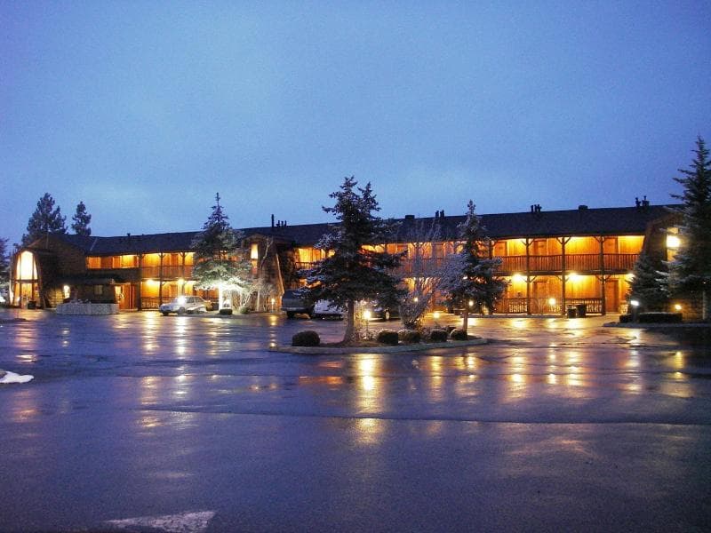 Marina Resort 5
