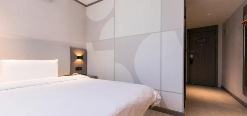Hanting Hotel (Shanghai Zhongshan Park Metro Stat) photo 1