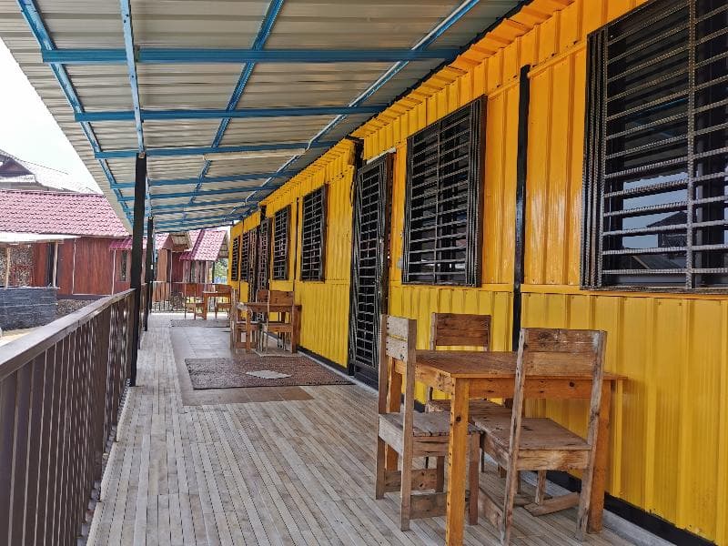 Oyo 89873 Nurbayu Chalet 5