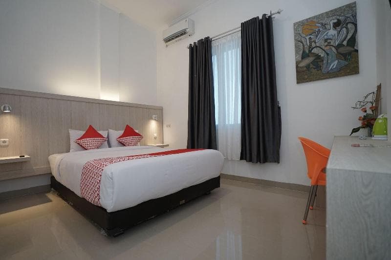 Oyo Life 1299 Balcony Orange Homestay 3