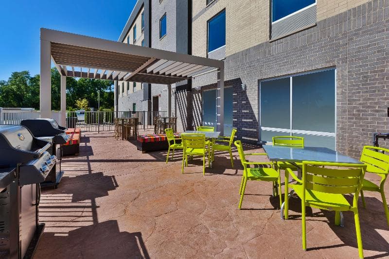 Home2 Suites by Hilton Battle Creek 4