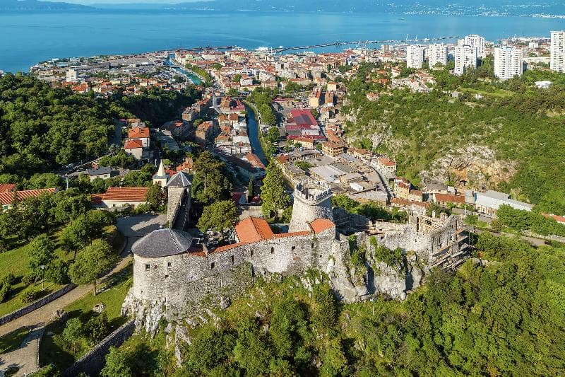 Hilton Rijeka Costabella Beach Resort & Spa 5