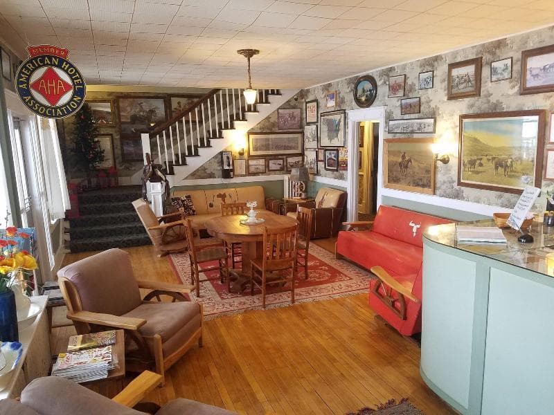 Kempton Hotel photo 1