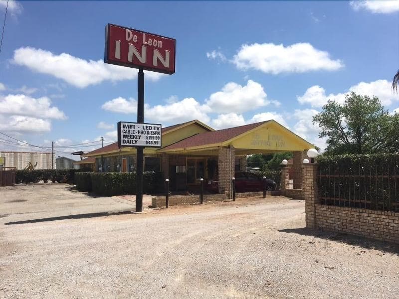 De Leon Inn 3