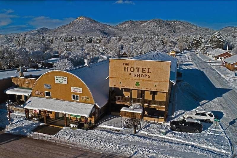 The Chama Hotel & Shops 5