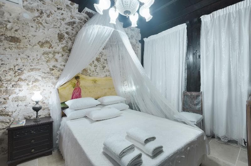 Antonia's House 4