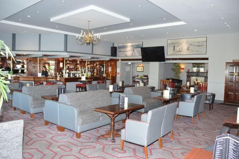 Majestic Hotel Tramore photo 1