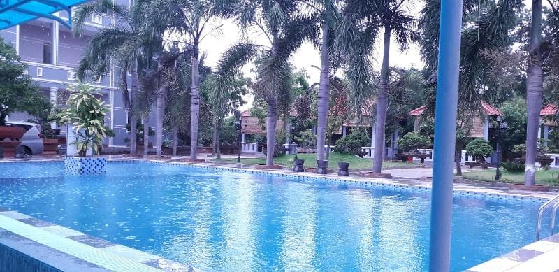 Ven Song Riverside Hotel main
