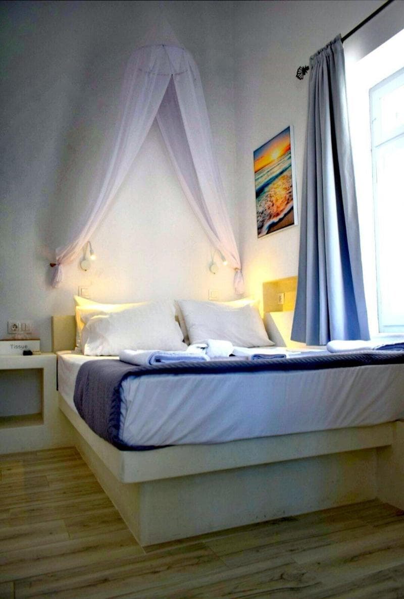Virginia Rooms 3