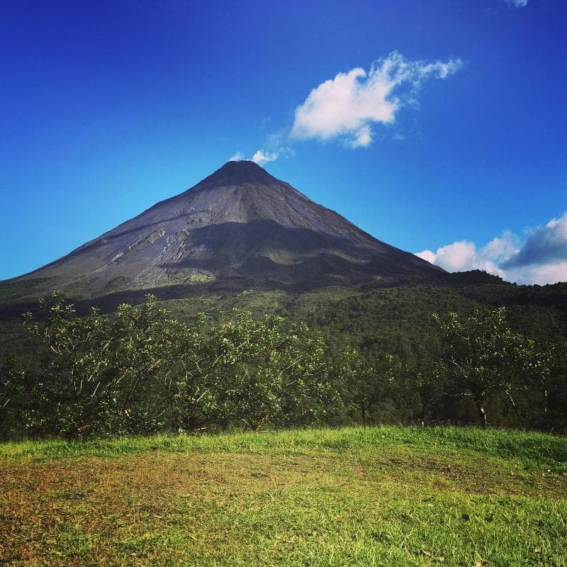 Arenal Oasis main
