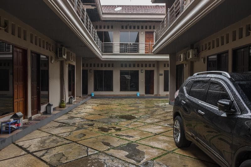 Formerly Reddoorz Syariah Taman Air Mancur Bogor 4