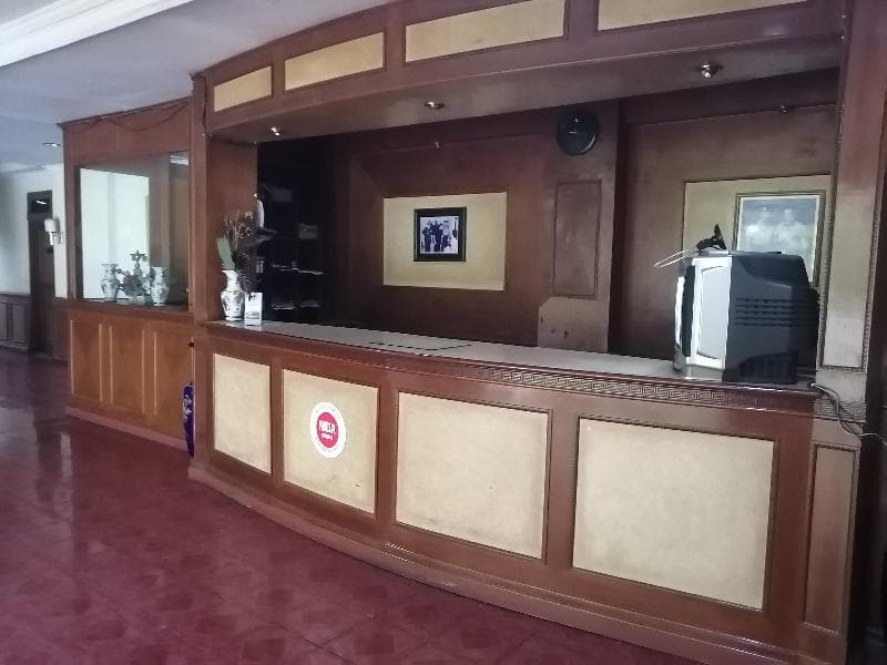 Super Oyo 90382 Hotel Sarah Sukabumi 5