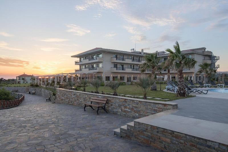 King Maron Wellness Beach Hotel 3