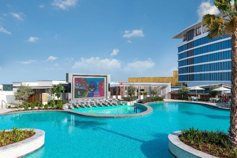 The WB Abu Dhabi, Curio Collection by Hilton 5