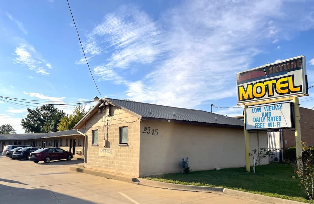 Skyline Motel Bartlesville Hwy 75 main
