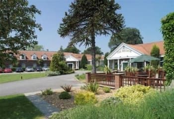 The Bridge Hotel & Spa main