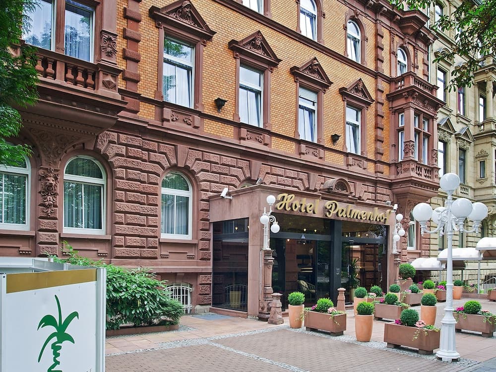Palmenhof main