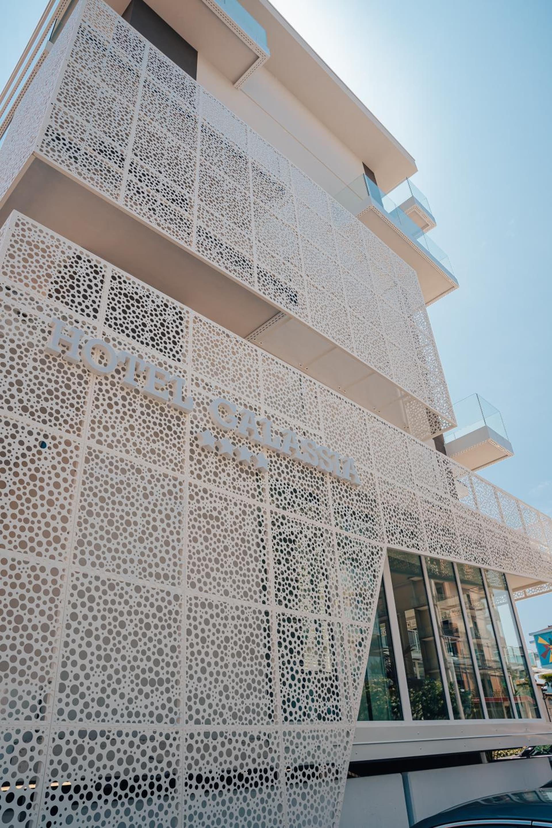 Hotel Galassia main