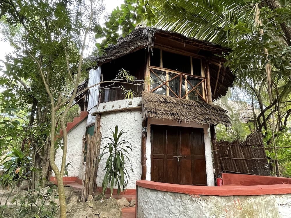 Bellevue Guesthouse main