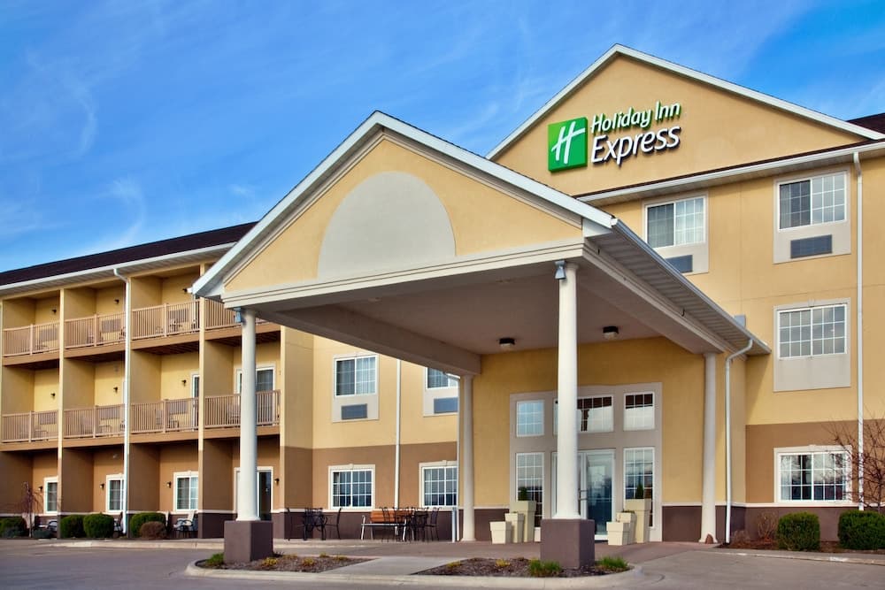 Holiday Inn Express Le Claire Riverfront - Davenpo main