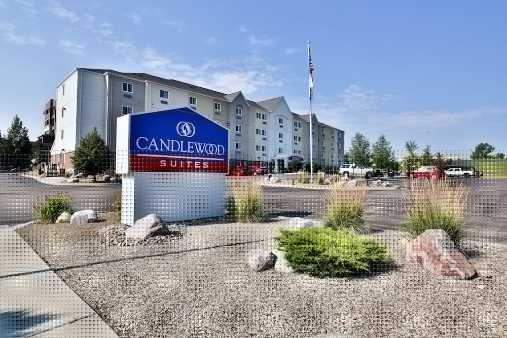Candlewood Suites Bismarck main