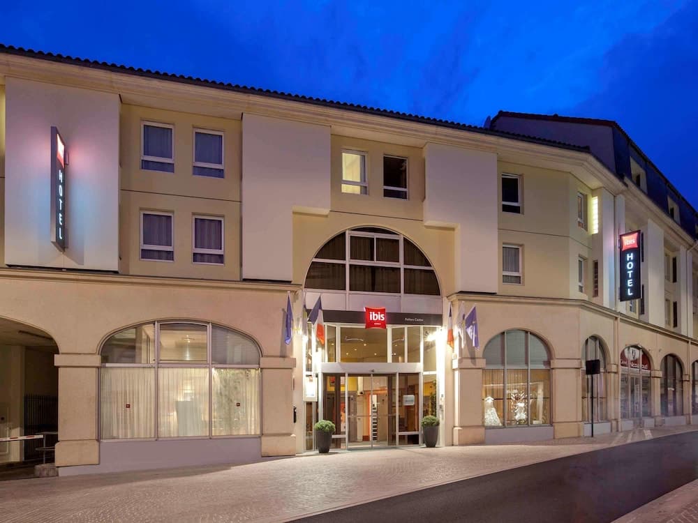 Hôtel ibis Poitiers Centre main
