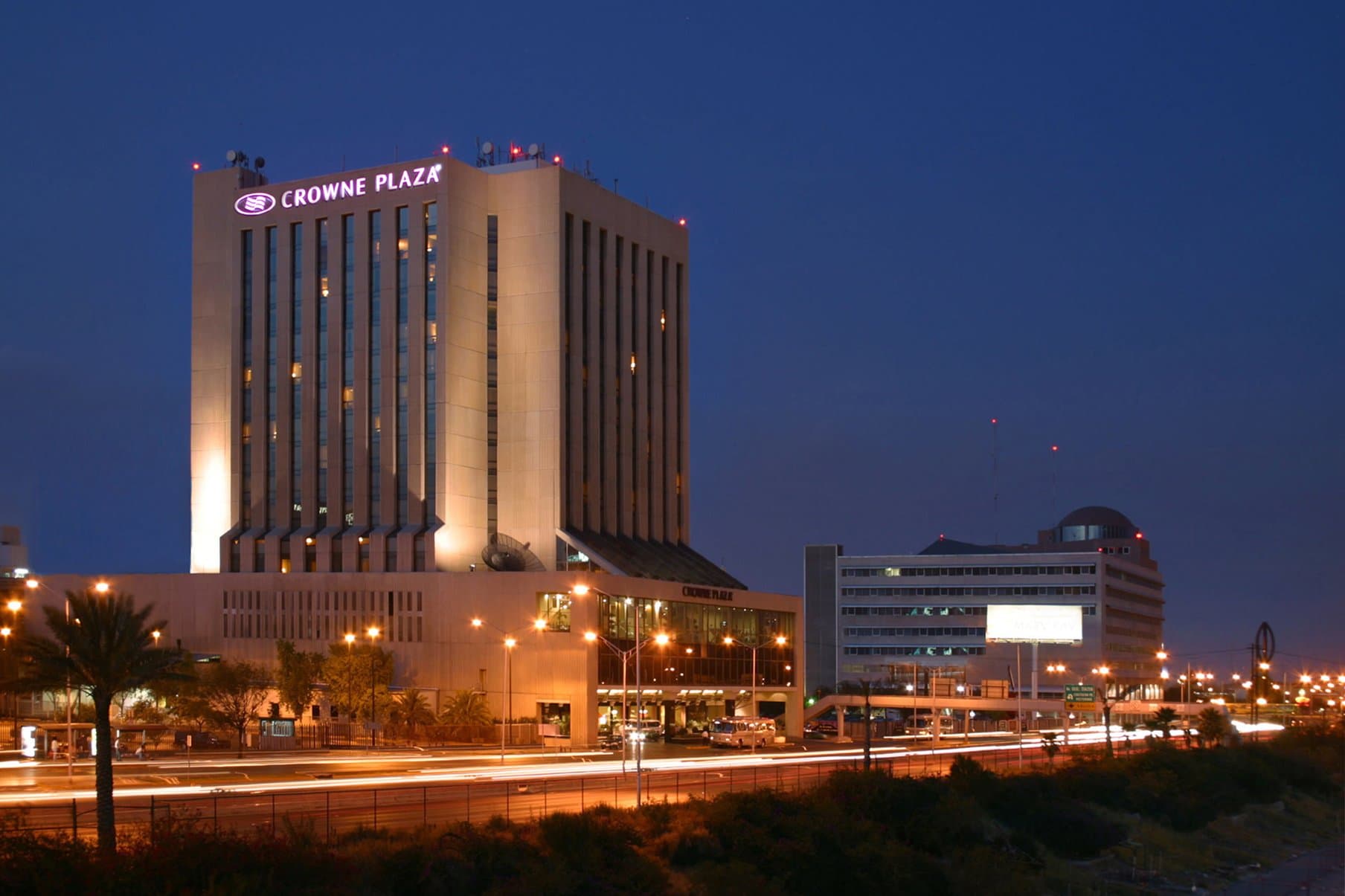 Crowne Plaza Monterrey main