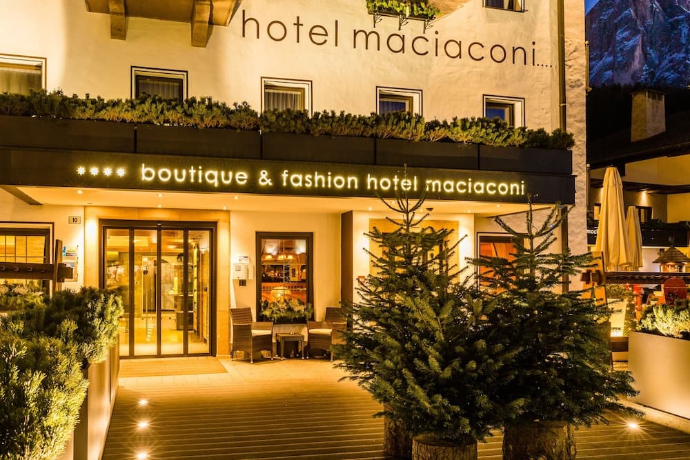 Boutique & Fashion Hotel Maciaconi main