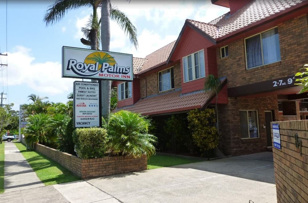 Royal Palms Motor Inn main