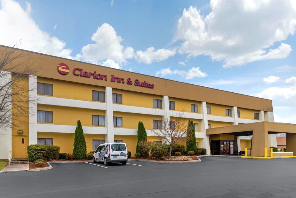Sleep Inn & Suites West Knoxville main