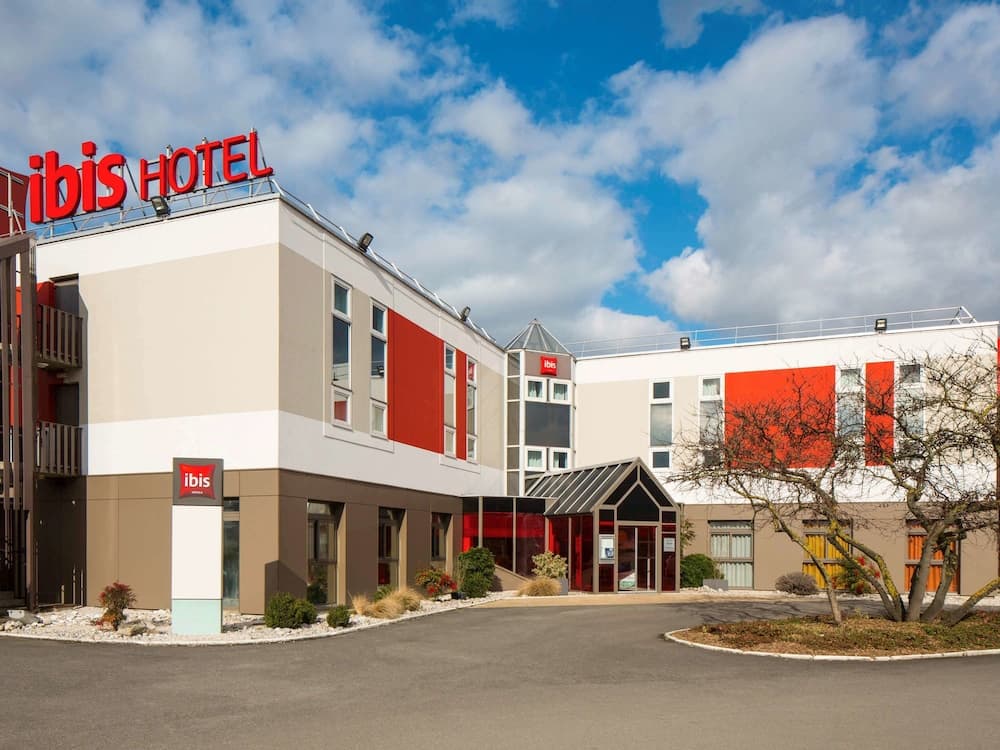 Ibis Aulnay Paris Nord Expo main