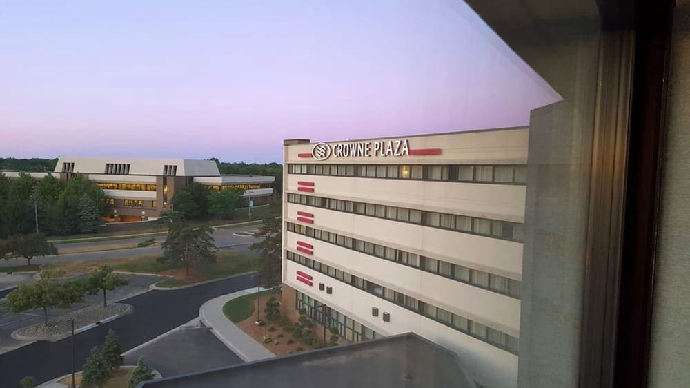 Crowne Plaza Lansing West main