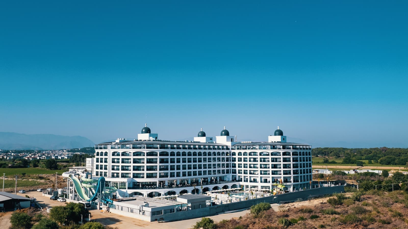 Side Moon Palace Hotel main