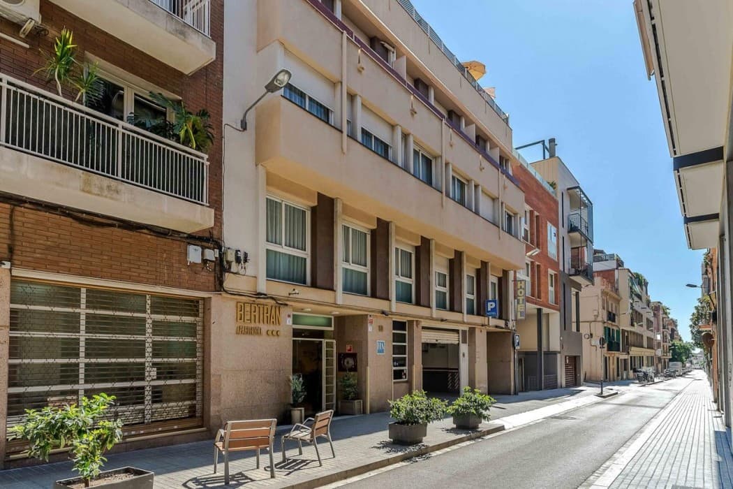 Aparthotel Bertran main